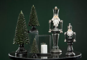 Nötknäppare Grön Mix Poly 40cm – 2 Pack