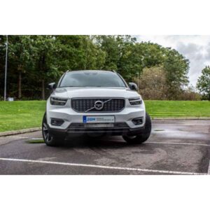 Volvo XC40 2018- Modellanpassat kit för LED-ramp