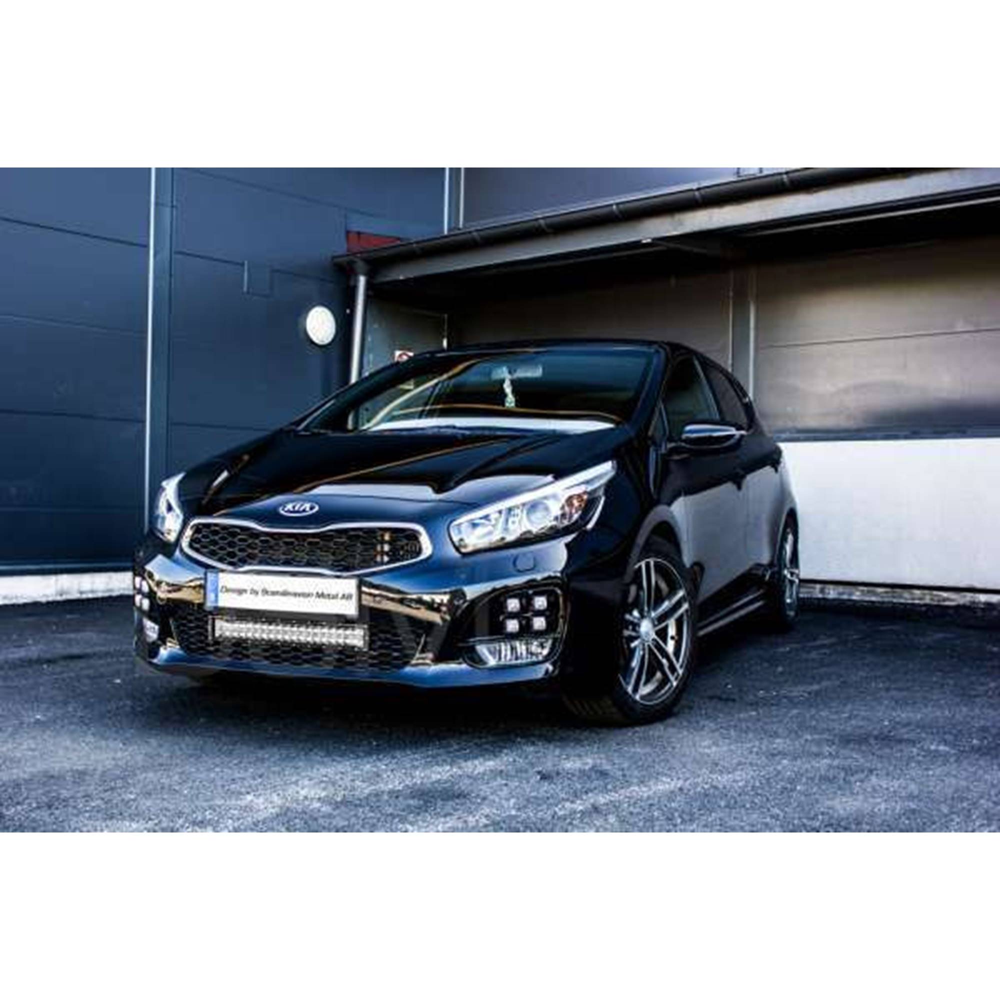 thumbnail image 2 of Kia Ceed LED Interior Light Kit – 8-Piece Cold White SMD Set, 5000K, 5-Year Warranty 2 of 12