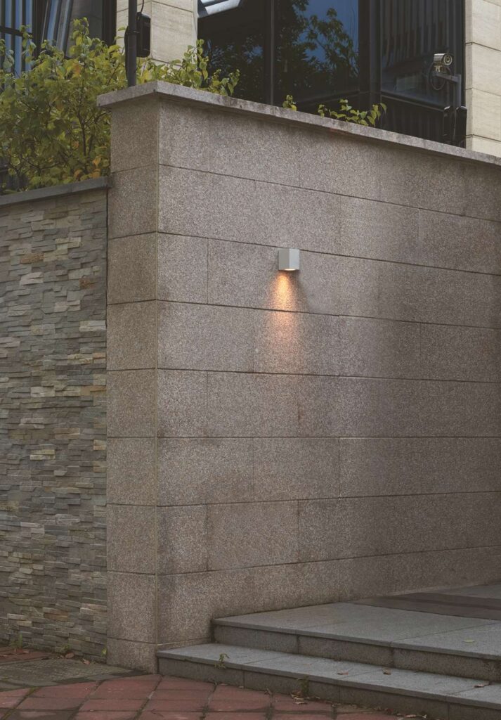 Malmbergs Fasadarmatur Väggarmatur Ume, Silver, IP65