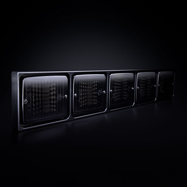 Strands IZE LED FRAME 5XSQUARE