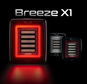 Breeze X1 baklampa med multifunktion