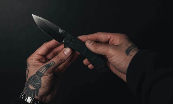 Benchmade 748BK-01 Narrows