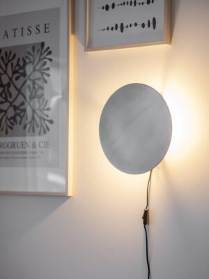 Fullmoon vägglampa silver 35 cm