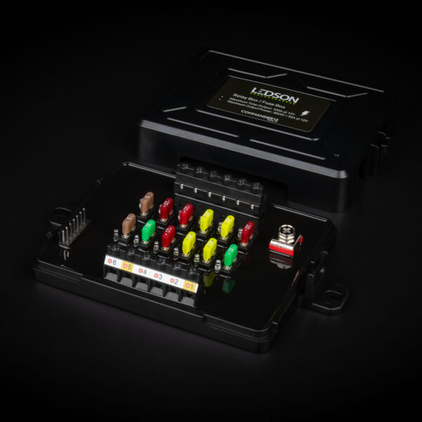 Ledson Commander12 Gen2 reläbox med kontrollpanel 12/24 V