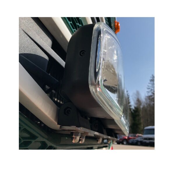 Extraljusfäste för Volvo FH och FM4 fyra extraljus