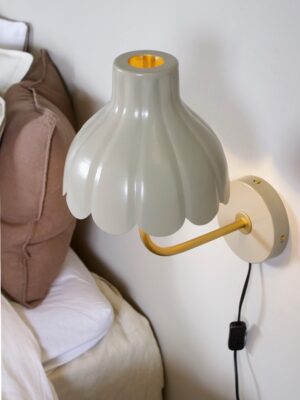 Wells vägglampa Beige/guld 21 cm